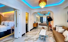 Panorama Suites & Spa - Adults Only