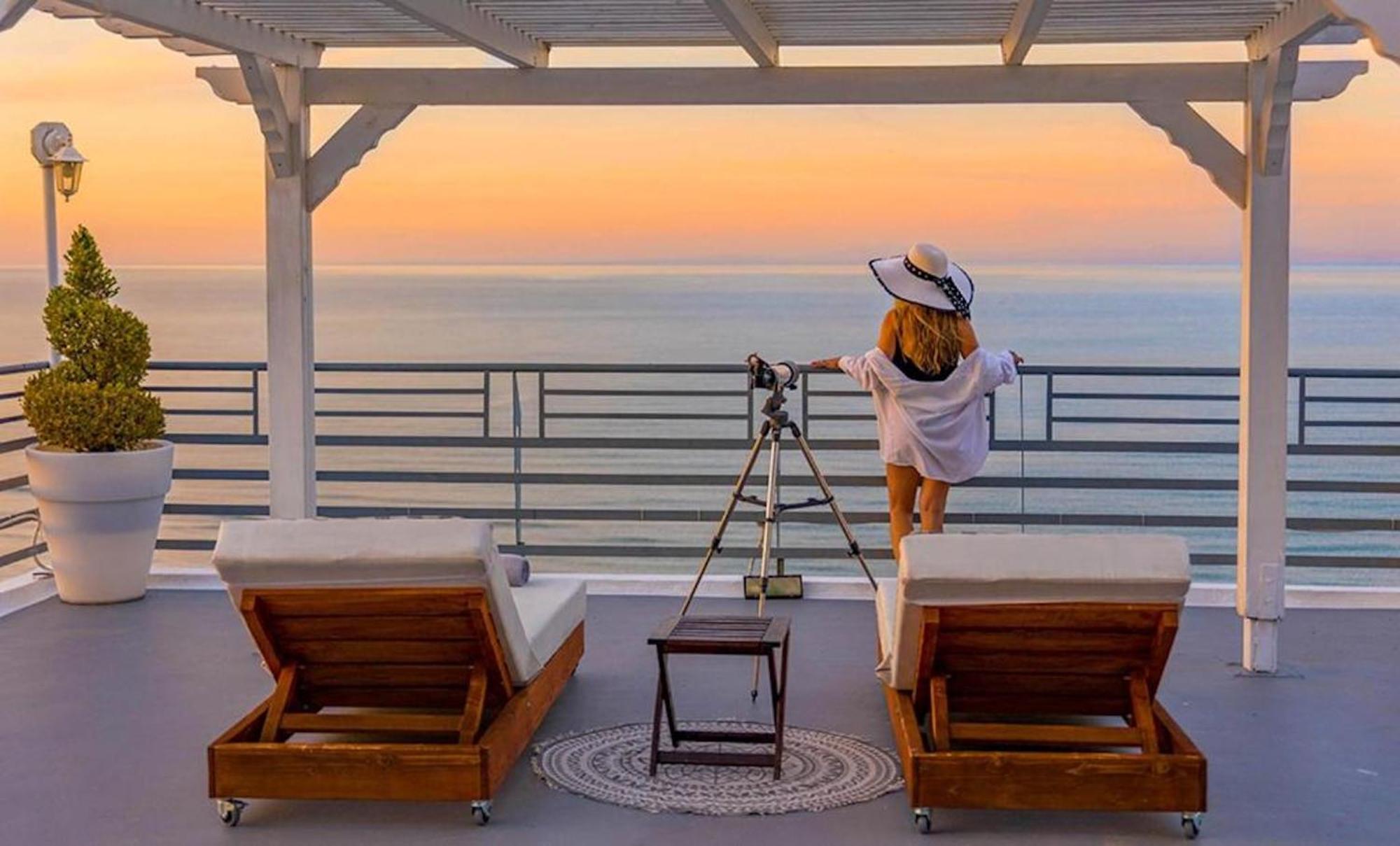 Panorama Suites & Spa - Adults Only Стомион Стая снимка